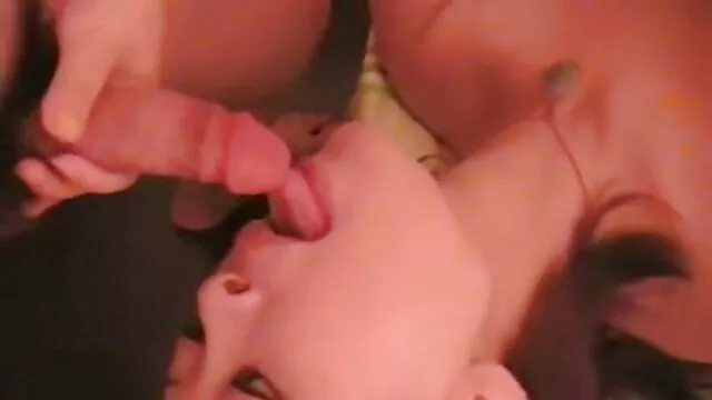 ฉากสนุกสนานกันอย่างเป็นบ้าเป็นหลังกับสาวฮอตเย้ายวนสุดๆ วีดีโอ หนัง เอ